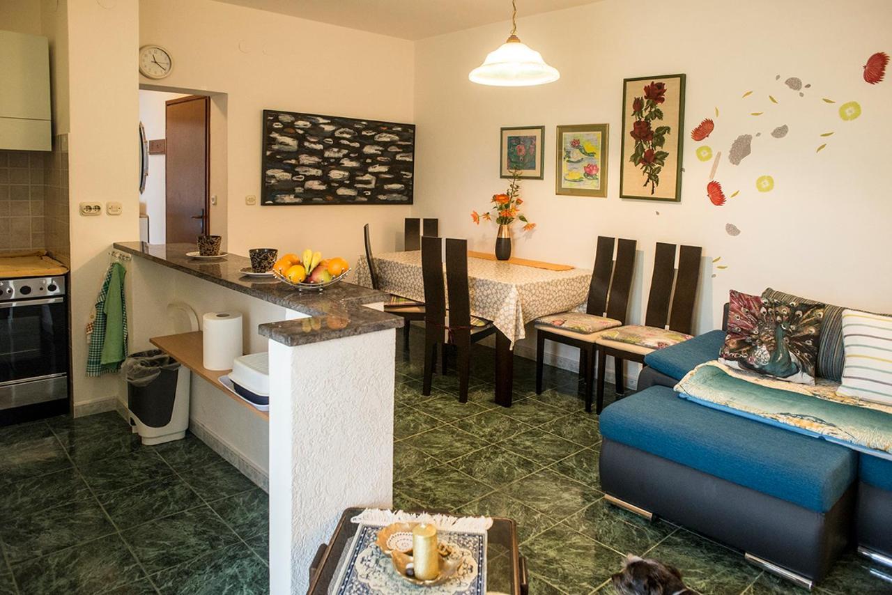 Apartment Lori 파자나 외부 사진