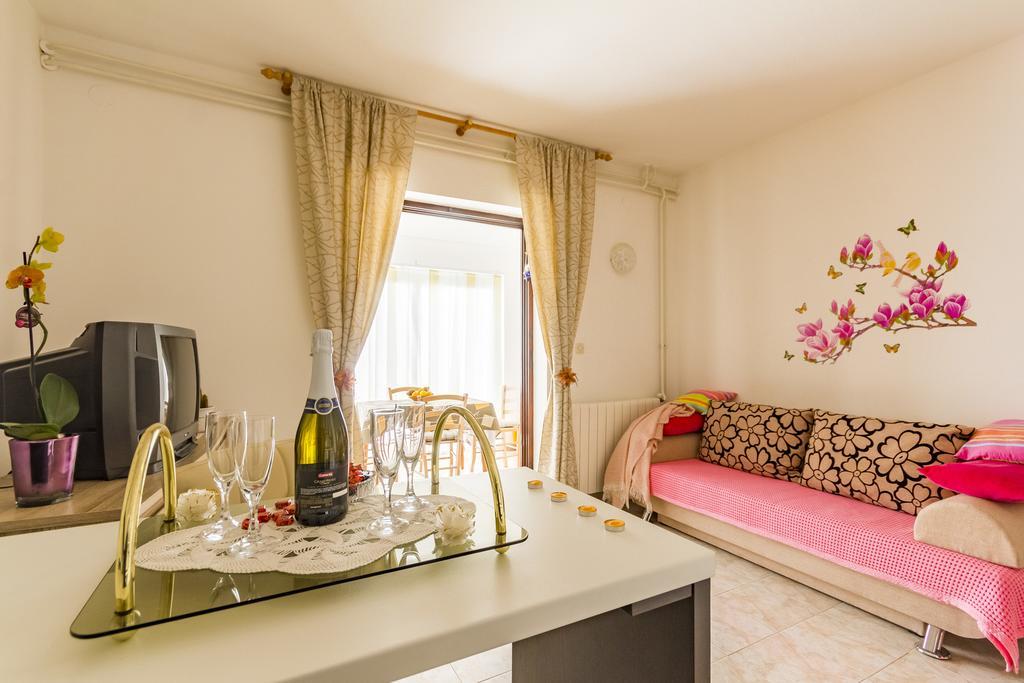 Apartment Lori 파자나 외부 사진